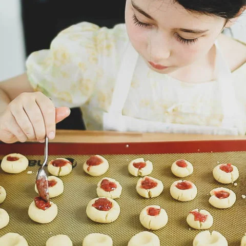 【Desserts to Make with Kids】Thumbprint Cookies