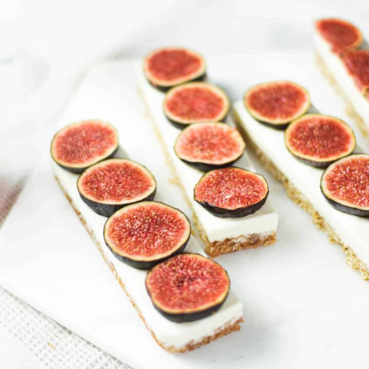 いちじくのマスカルポーネレアチーズケーキ