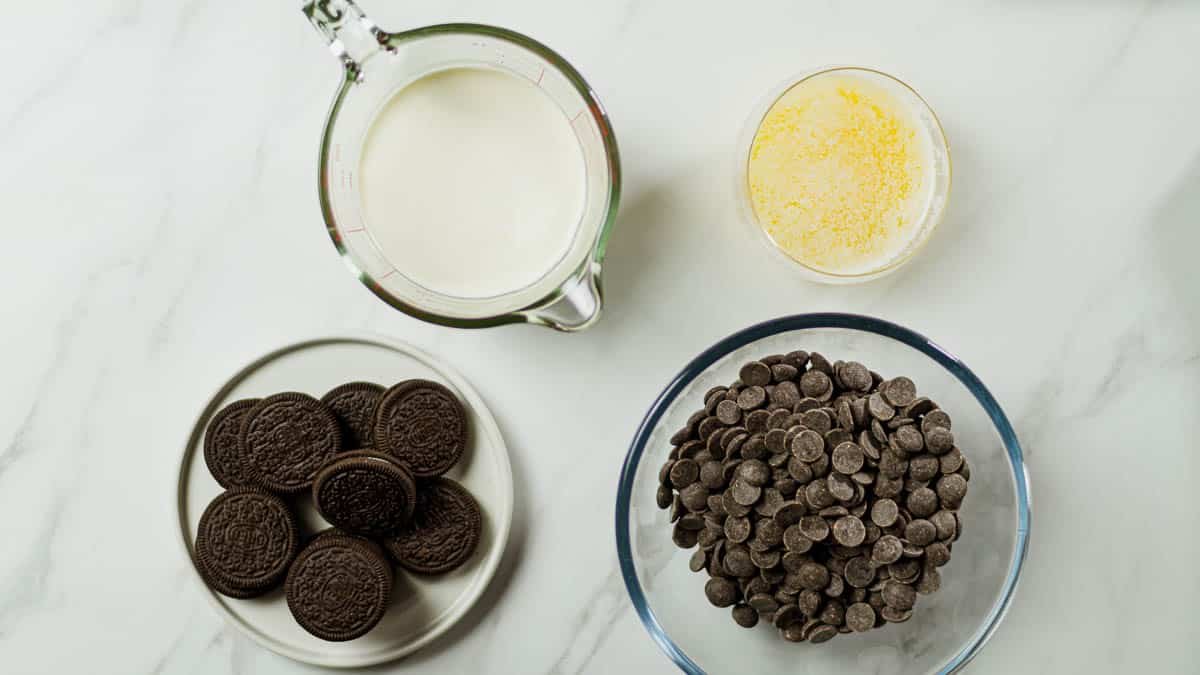 4-Ingredient No-Bake Chocolate Tart Ingredients