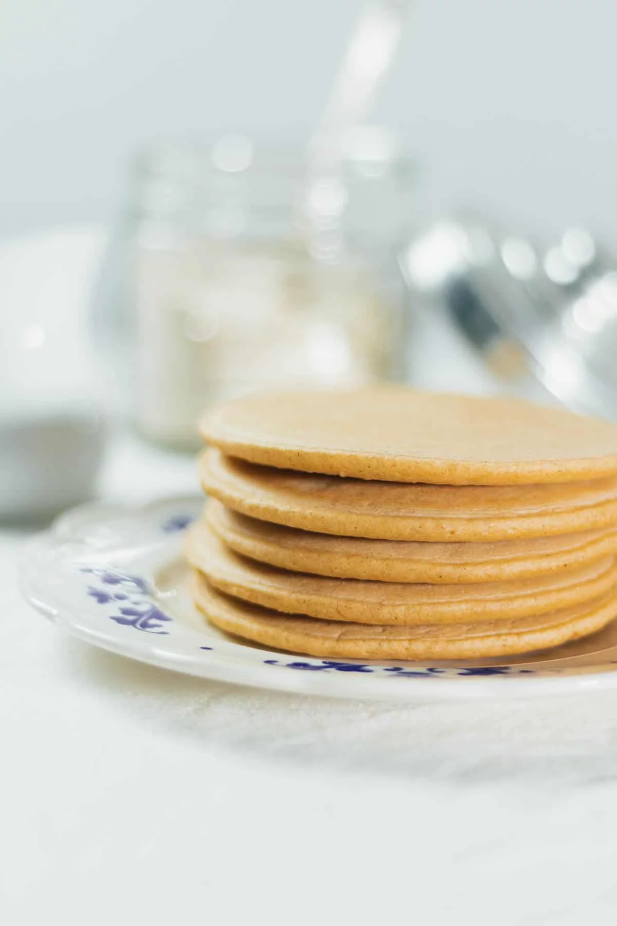 Only 4 Ingredients Oat Flour Pancakes