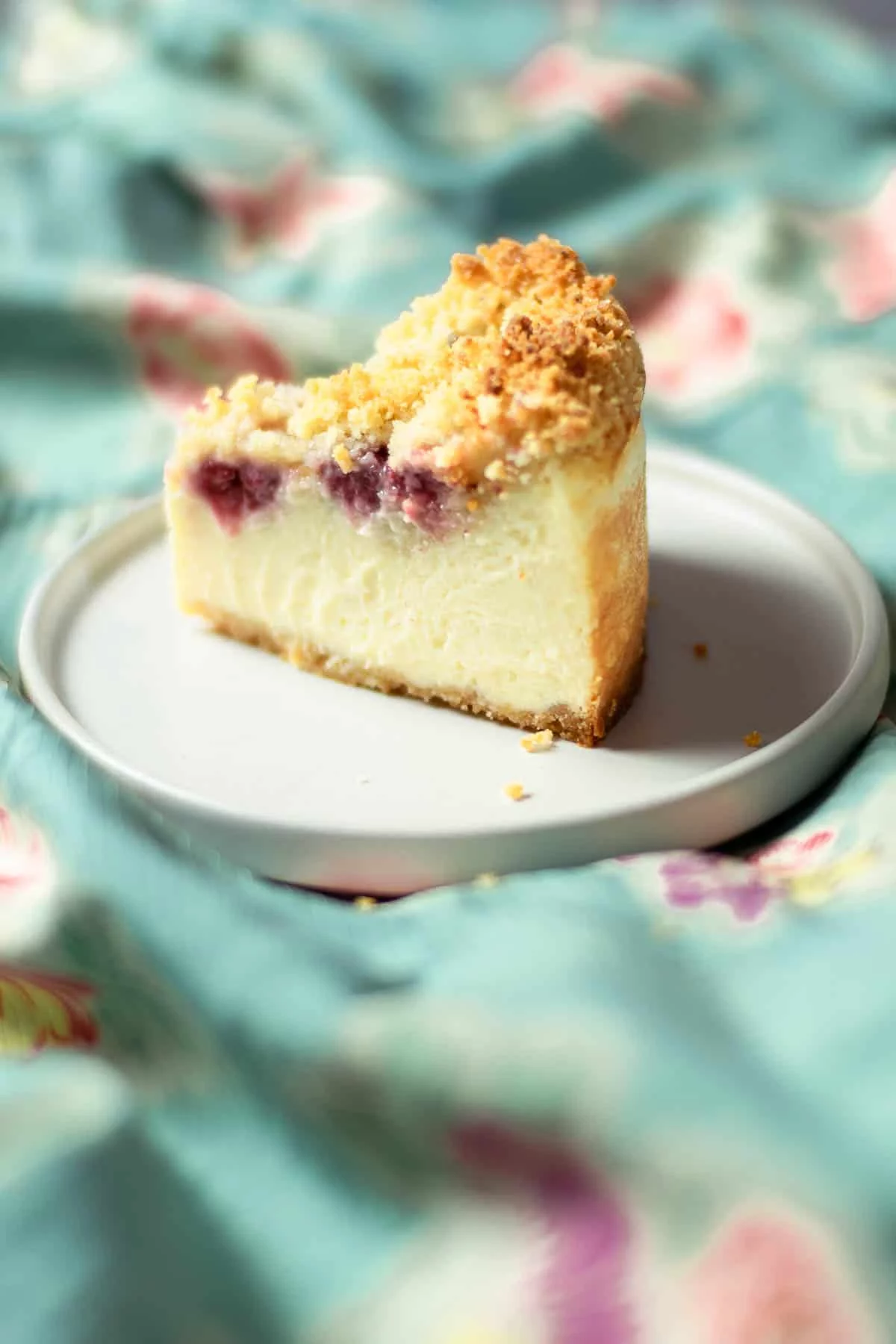Raspberry Crumble Cheesecake Recipe